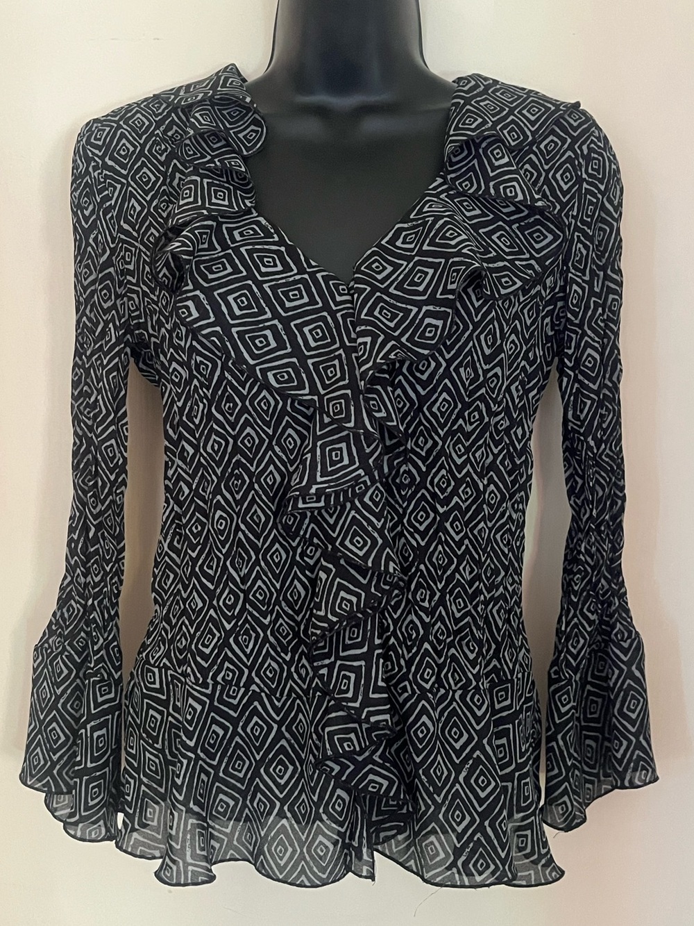 Sunny Taylor Black Geometric Ruffle-Front Blouse